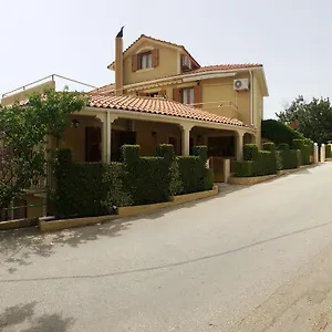  Apartment Epi